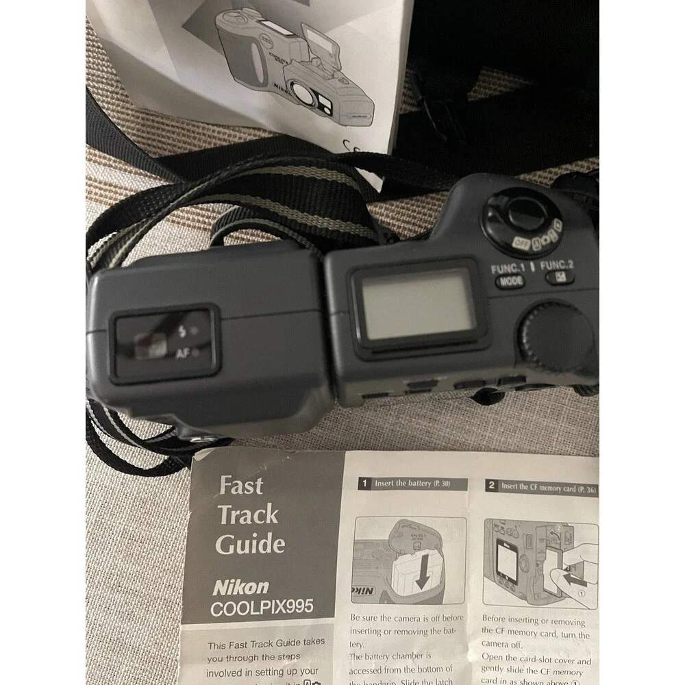 Nikon Coolpix P1x995 Black Camera bundle With Extras Ships From USA